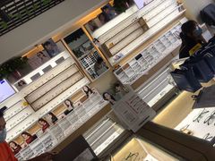 -视野联行眼镜·蔡司授权店(长白万象汇店)