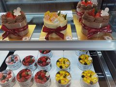 -花花卷卷·鲜食蛋糕(静安久光百货店)