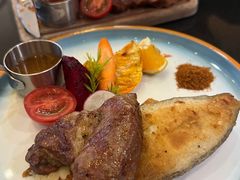 -OLD TREE老树咖啡·西餐厅(台山人工湖店)