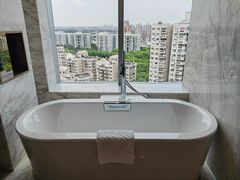 -上海虹桥祥源希尔顿酒店