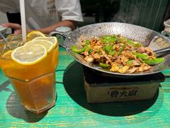 -费大厨辣椒炒肉(太平老街店)