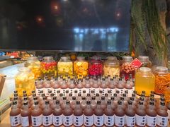 -头上红煨盐鸡·非遗院子餐厅