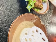 -渝井巷重庆老火锅(沈阳吉祥店)