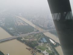 -广州塔卢特斯法国旋转餐厅