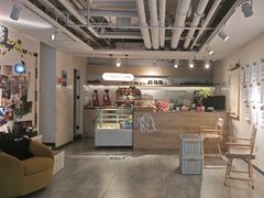 -Dinoo 片场咖啡(酒仙桥店)