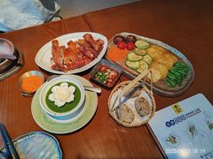 -包整·丝娃娃(一览甲秀楼风景店)