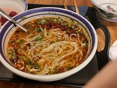 -云阿蛮云南生烫牛肉米线(奉贤路店)