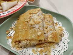 香脆花生核桃甜薄撑-喜势点·糖沙翁手工茶点·本地人茶居(永庆坊店)