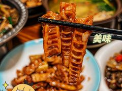 -李东农庄(中南百草园地标店)