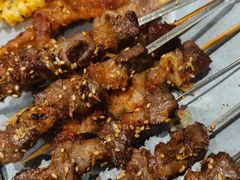 秘制羊肉串-红岸碳烤齐齐哈尔原味生态烤肉