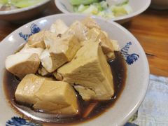 -红猪卤肉饭(大西洋美食城店)