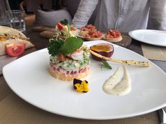 牛油果鲜虾塔-巴别塔法餐舍(朝阳店)