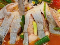 -亮欢寨酸汤鱼(沙冲路店)