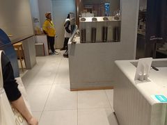 -喜茶(北京华贸购物中心店)