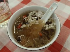 -洪霞餐馆·川菜·鲜货现炒(两江春城店)