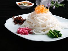 滇味凉米线-飞虎过桥米线(翠湖店)