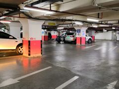 -中山公园-龙之梦停车场