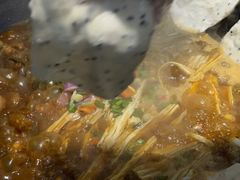 -地锅公社·现炒地锅鸡·地锅鱼·夜宵(罗锦路店)