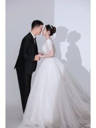 -雪中彩影婚纱摄影·微光艺术中心