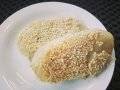 -君来湖滨饭店·玫瑰园