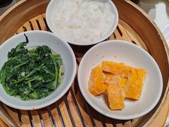 -湖北三五醇酒店·35年新楚菜