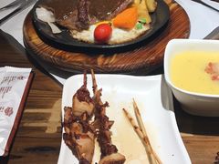 -西缘牛排(荟聚购物中心店)