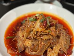 -全牛匠·乐山跷脚牛肉(新中关店)