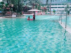 -龙脉温泉室内游泳馆