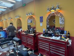 点击看大图 -Devilhands Barbershop男士理容店