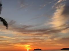 -Sunset Bar(丹绒亚路香格里拉店)