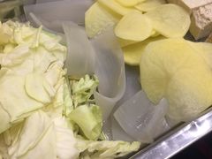 -超越炭火牛蛙火锅鸡(河东店)