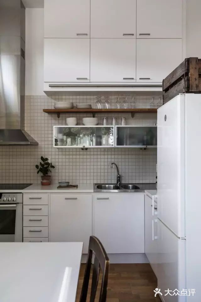 [礼花]50㎡简约混搭风loft单身公寓，原木色点缀时尚又温馨！