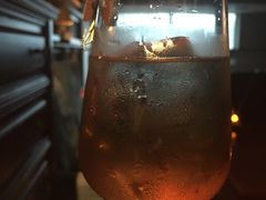 -Whisper Bar 