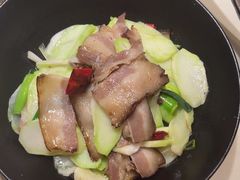 -渔语鱼酸菜鱼新川菜(来福士店)