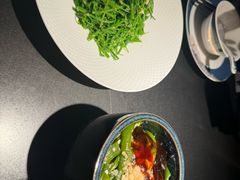 -凤凰湘语·平价海鲜餐厅(浦东旗舰店)