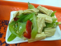 -陆元丰·兰州纯汤牛肉面(自强西路店)