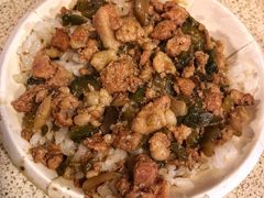 卤肉饭-陈董药炖排骨(饶河街店)