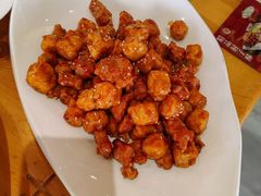 -肘子酥·天津菜·特色捞面(德云社店)