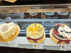 -花花卷卷·鲜食蛋糕(静安久光百货店)