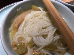 -九锅一堂酸菜鱼(新南凯德直营店)
