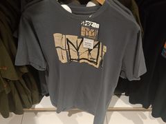 -优衣库(青岛伟东乐客城店)