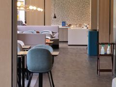 -深圳国际会展中心希尔顿酒店(前海华发冰雪世界店)