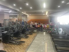 -美航国际健身(北京华联店)