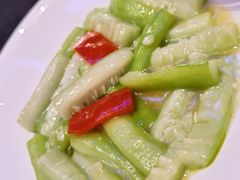 -荣誉海鲜酒楼(海湾店)