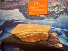 -厦门帷幕开啦红地毯蜡像艺术馆
