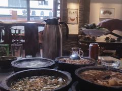 大堂-王明古法砂锅居(开化寺店)