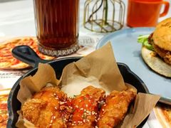-必胜客(威高广场店)