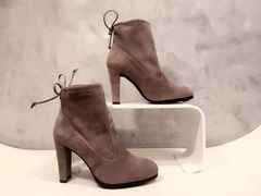 -STUART WEITZMAN(静安嘉里中心店)