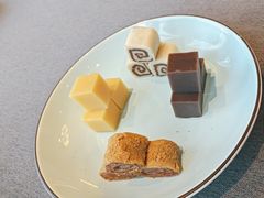 宫廷点心拼-羲和雅苑•北京烤鸭(平安国际金融中心店)