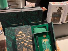 -星巴克(宝山万达店)